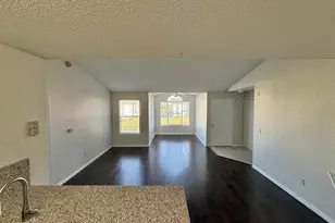 2210 Grand Cayman Ct, Kissimmee, FL 34741 - Photo 8