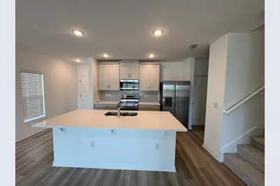 362 Thompson Village Avenue, Apopka, FL 32703 - Photo 2