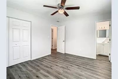 2918 46th Avenue S, Saint Petersburg, FL 33712 - Photo 36