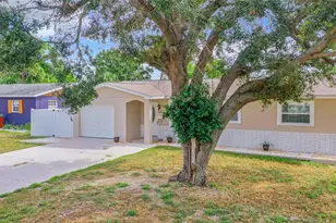 2918 46th Ave S, Saint Petersburg, FL 33712 - Photo 4