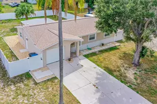 2918 46th Ave S, Saint Petersburg, FL 33712 - Photo 4