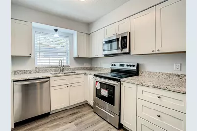 2918 46th Avenue S, Saint Petersburg, FL 33712 - Photo 18