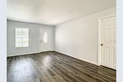 2918 46th Avenue S, Saint Petersburg, FL 33712 - Photo 10