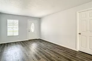 2918 46th Ave S, Saint Petersburg, FL 33712 - Photo 10