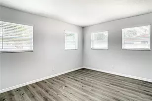 2918 46th Ave S, Saint Petersburg, FL 33712 - Photo 22