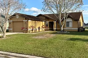 318 Plumwood Cir, Kissimmee, FL 34743 - Photo 2