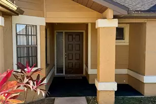 318 Plumwood Cir, Kissimmee, FL 34743 - Photo 4