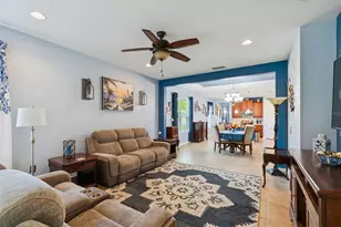 1689 Trabuco Canyon Ct, Kissimmee, FL 34759 - Photo 8