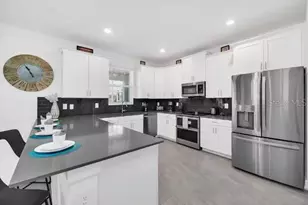 9092 Sommerset Hills Dr, Davenport, FL 33896 - Photo 2