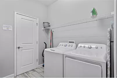 4760 Kings Castle Circle, Kissimmee, FL 34746 - Photo 26