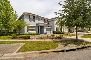 4760 Kings Castle Cir, Kissimmee, FL 34746 - Photo 2