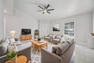 624 Brooke Ct, Clermont, FL 34711 - Photo 4