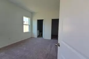 2685 Buttercup Ave, Haines City, FL 33844 - Photo 8