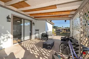 944 Halstead St, Deltona, FL 32725 - Photo 8