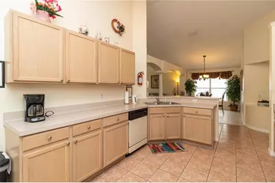 4626 Eagle Peak Drive, Kissimmee, FL 34746 - Photo 14