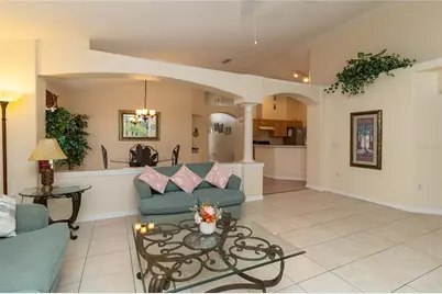 4626 Eagle Peak Drive, Kissimmee, FL 34746 - Photo 8