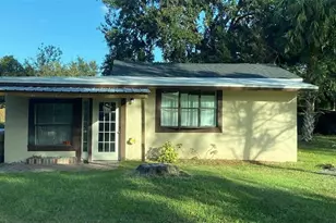 1615 Shepherd Ln, Intercession City, FL 33848 - Photo 1