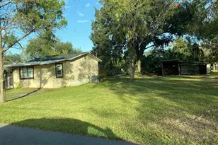 1615 Shepherd Ln, Intercession City, FL 33848 - Photo 6