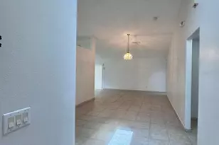 147 S Roma Way, Kissimmee, FL 34746 - Photo 4