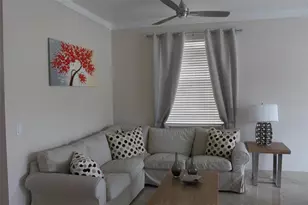 332 Gleneagles Dr, Davenport, FL 33897 - Photo 8