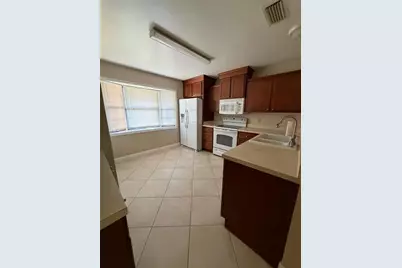 1120 Monroe Avenue, Saint Cloud, FL 34769 - Photo 6