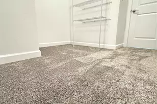 7117 Dilly Lake Ave, Groveland, FL 34736 - Photo 22