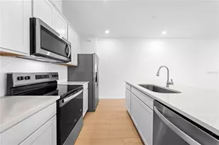 11248 Blue Bay Dr, Orlando, FL 32832 - Photo 2