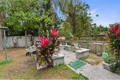 1208 Citrus Oaks Avenue, Gotha, FL 34734 - Photo 24
