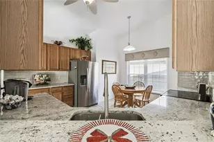 513 Vineyard Way, Poinciana, FL 34759 - Photo 18