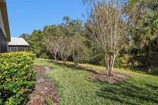 513 Vineyard Way, Poinciana, FL 34759 - Photo 36