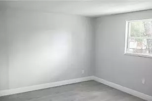 21 Southland Rd, Venice, FL 34293 - Photo 4