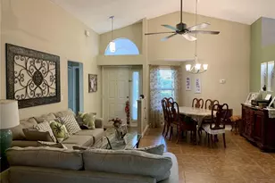 8553 Manassas Rd, Tampa, FL 33635 - Photo 6