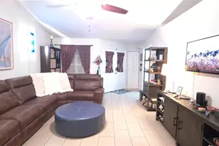 9414 Brackin St, Orlando, FL 32825 - Photo 2