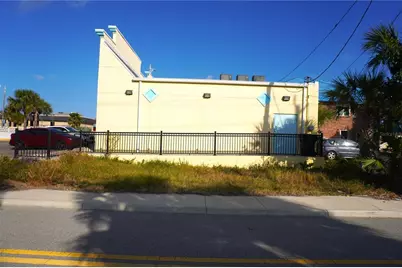 128 S Atlantic Avenue, Daytona Beach, FL 32118 - Photo 18