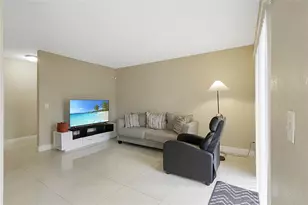 2408 Barley Club Ct, Orlando, FL 32837 - Photo 4