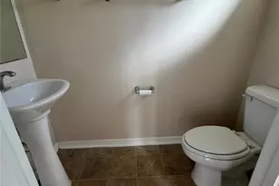 2727 Merrieweather Ln, Kissimmee, FL 34743 - Photo 4