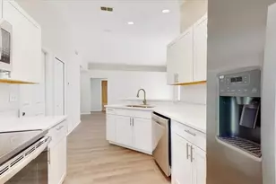 1910 Ellery Ln, Kissimmee, FL 34746 - Photo 10