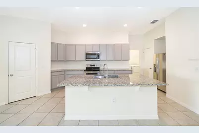 9121 Oscraft Drive, Davenport, FL 33896 - Photo 2