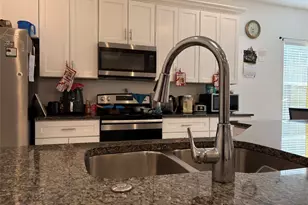 22 Deacon Jones Blvd, Orlando, FL 32810 - Photo 10