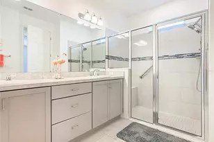 2285 Palm Tree Dr, Kissimmee, FL 34759 - Photo 32