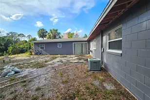 4930 Hernandes Dr, Orlando, FL 32808 - Photo 40