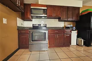 4930 Hernandes Dr, Orlando, FL 32808 - Photo 18