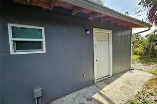 4930 Hernandes Dr, Orlando, FL 32808 - Photo 32