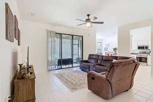 209 Los Gatos Pl, Poinciana, FL 34759 - Photo 6