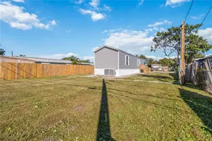 2003 Oak St, Saint Cloud, FL 34769 - Photo 4