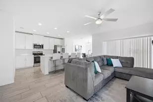 1062 Sand Torch Cir, Davenport, FL 33837 - Photo 6