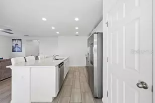 1062 Sand Torch Cir, Davenport, FL 33837 - Photo 10