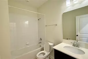 8548 Zoeller Hills Dr, Davenport, FL 33896 - Photo 16