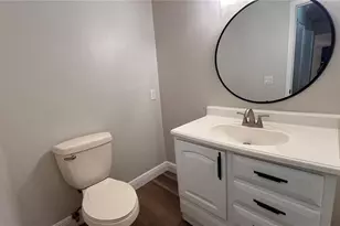 1716 Foxhall Cir, Kissimmee, FL 34741 - Photo 20