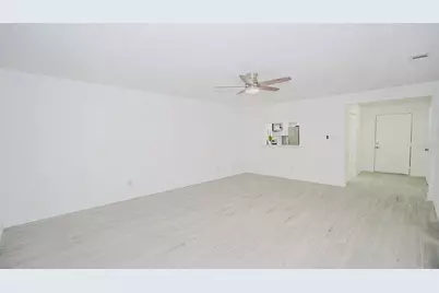 4368 S Lake Parkway #203, Orlando, FL 32808 - Photo 10